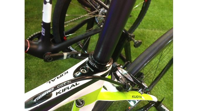 KS Suspension shows road and electronic dropper posts | Bicycle